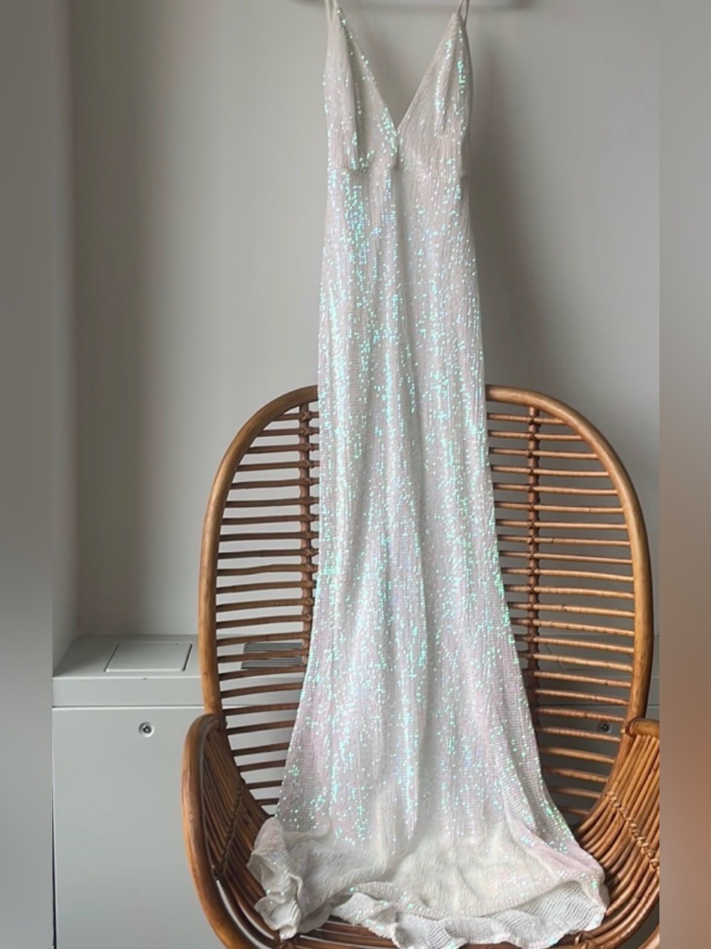 White sequin gown S